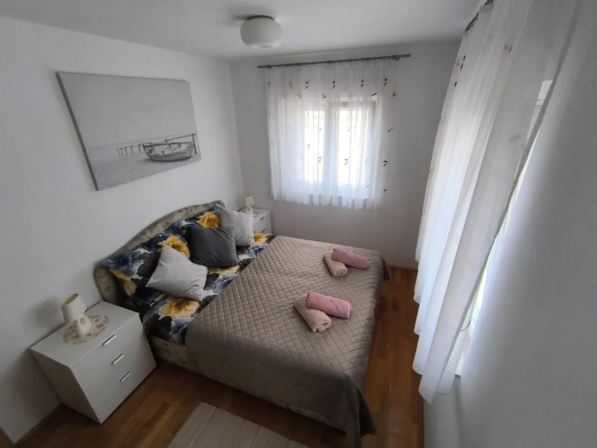 Apartment Leon Trogir Croatia