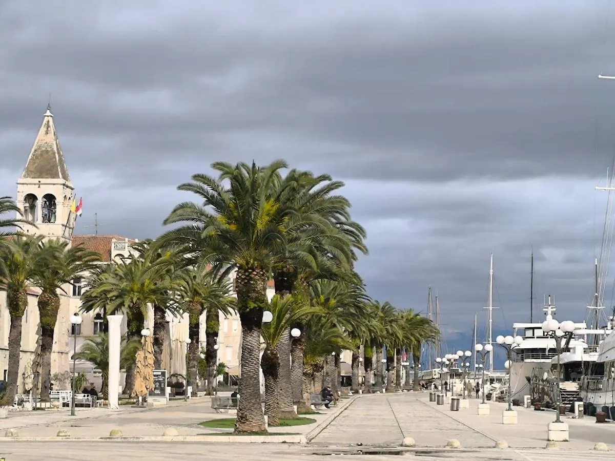 Apartment Leon Trogir Croatia