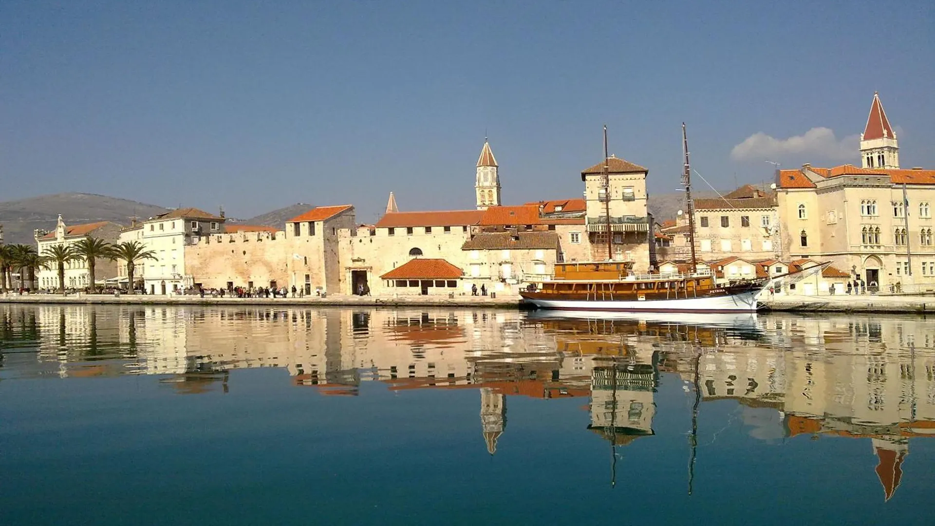 Apartment Leon Trogir